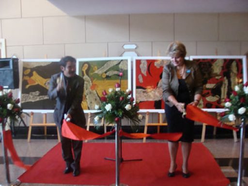 “Phụ nữ và trẻ em Việt Nam”